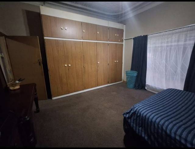 4 BEDROOM HOUSE FOR SALE IN BRENTHURST